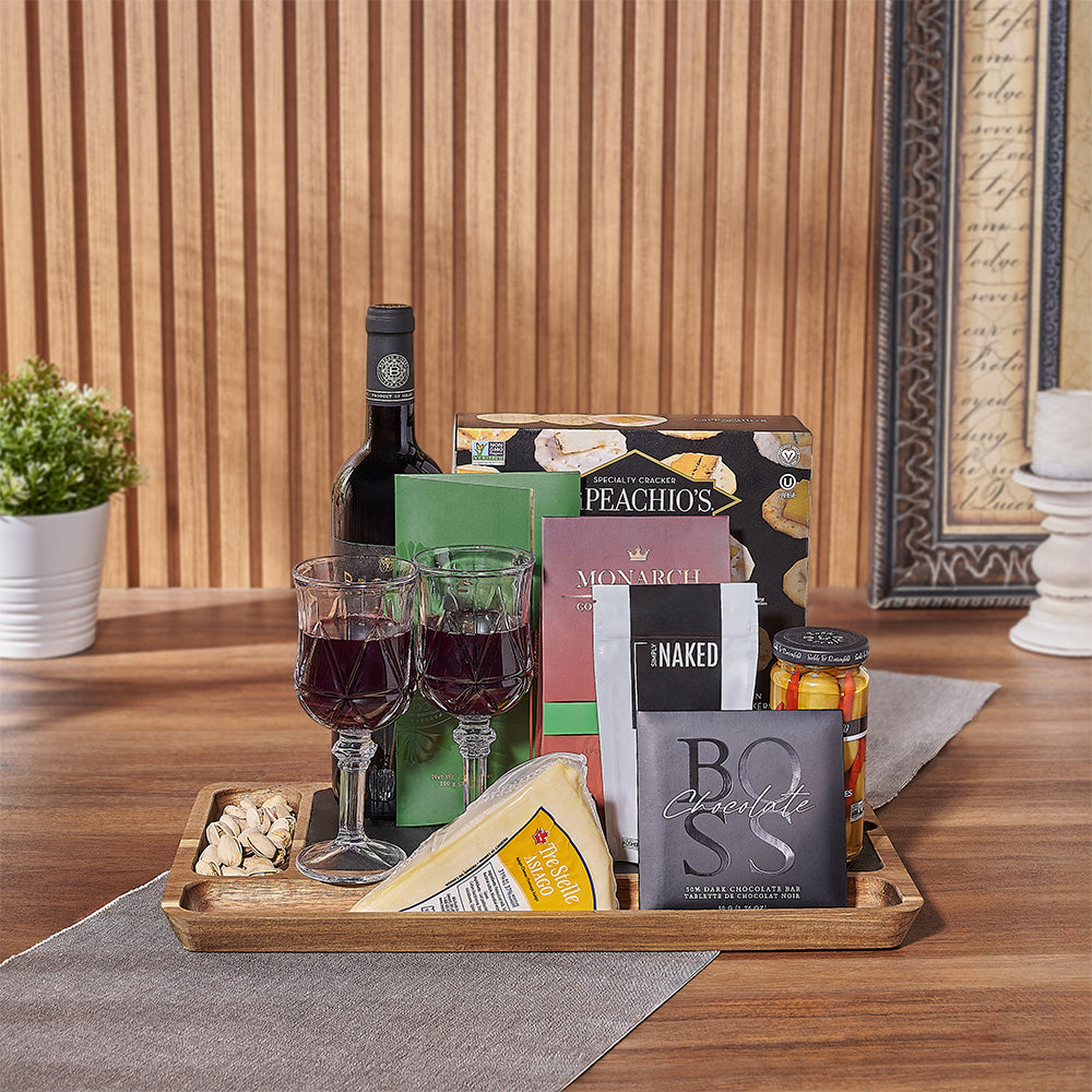Wine and Kosher Treats Gift Basket – how the gift is presented