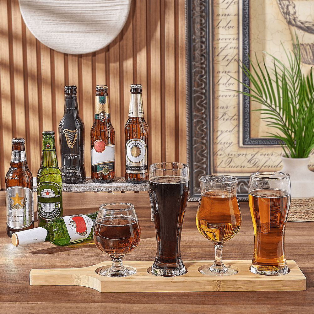 Craft Beer Gift Basket with Beer Flight Board and Glasses – how the gift is presented
