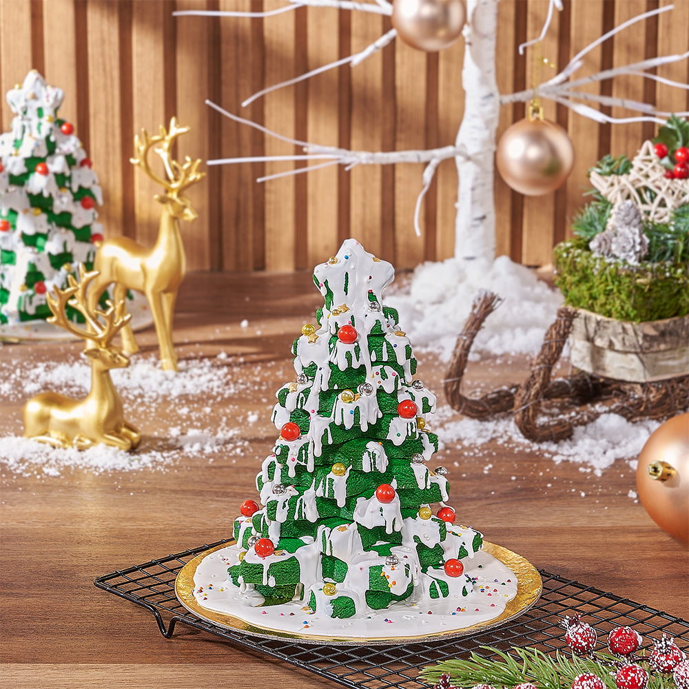 Decorated Christmas Tree Cookie Tower – how the gift is presented