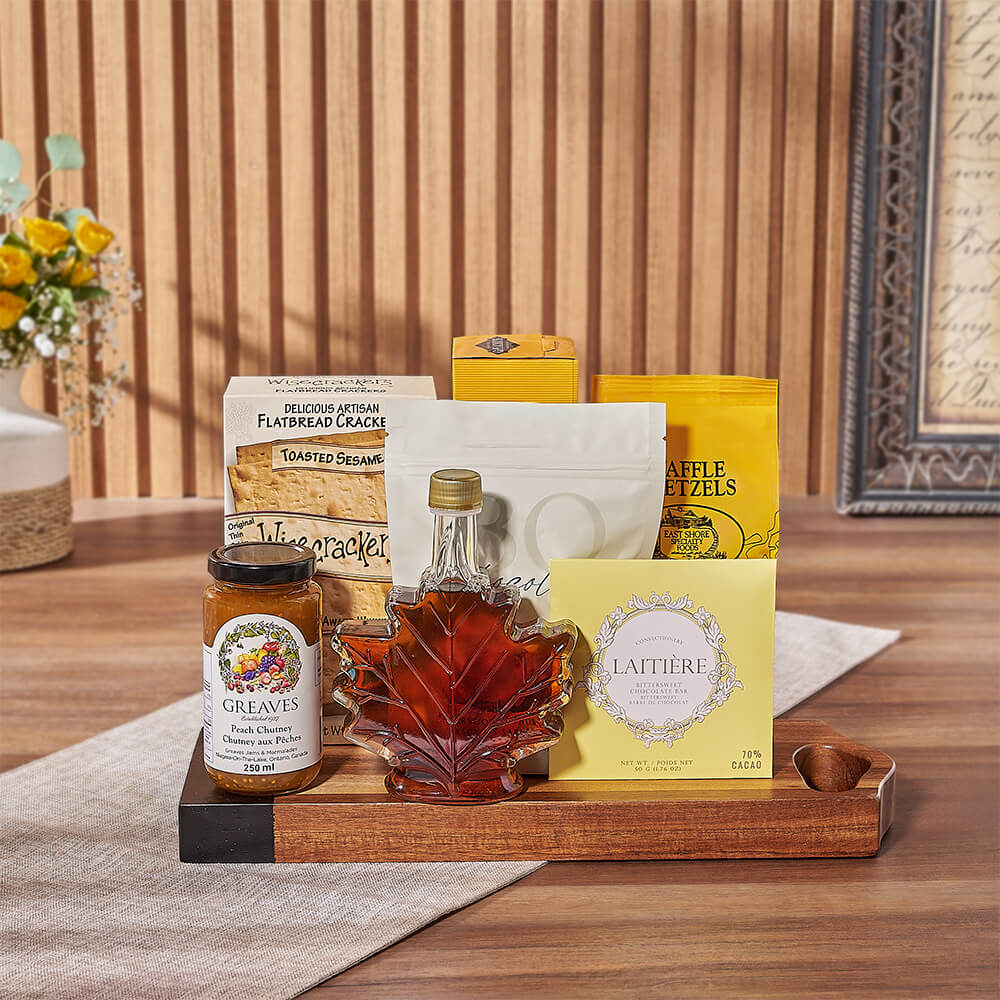 Artisan Snack Platter with Serving Board – how the gift is presented