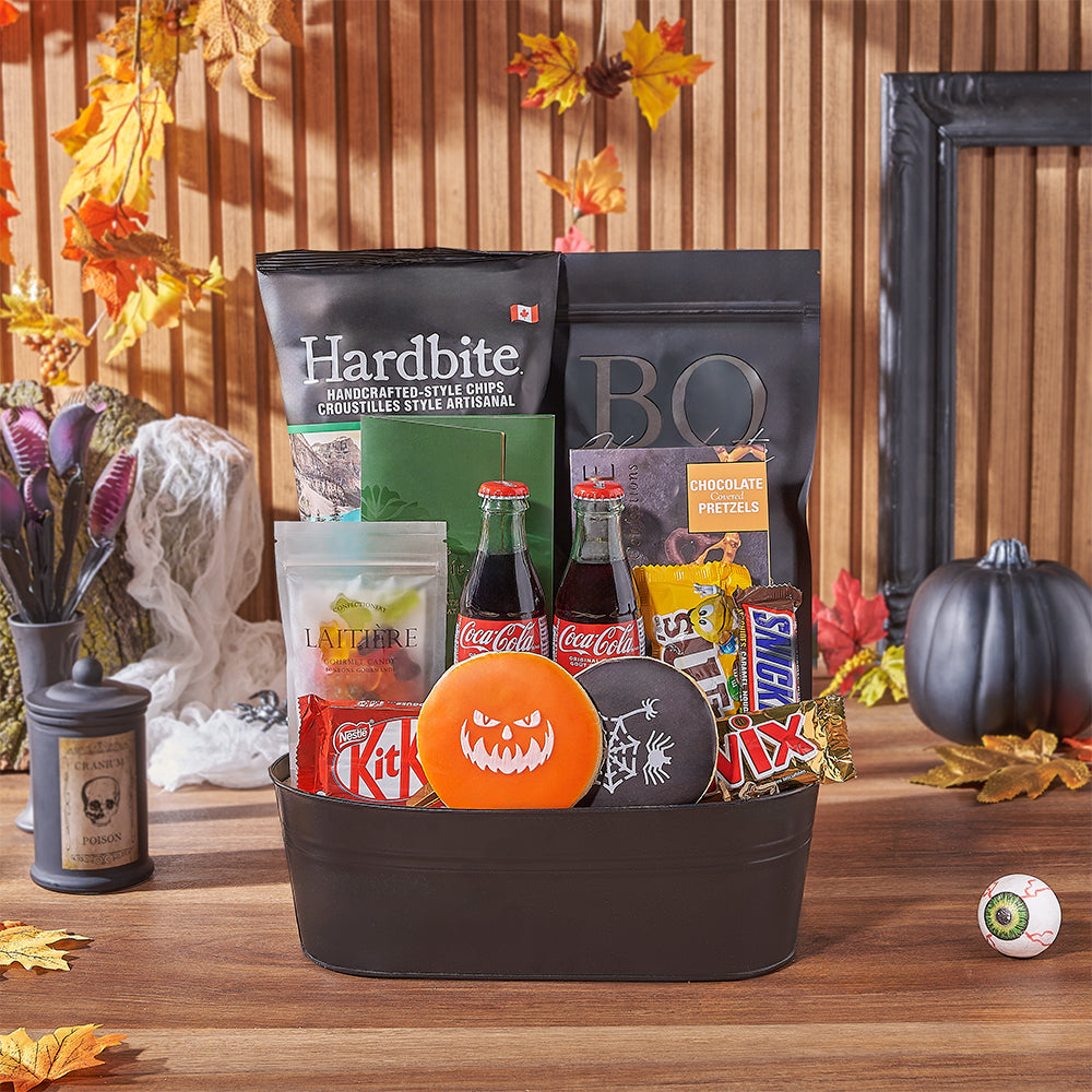 Halloween Treats Bucket – how the gift is presented