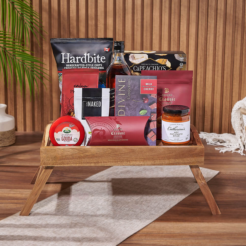 Whiskey and Artisan Cheese Gift Basket – how the gift is presented