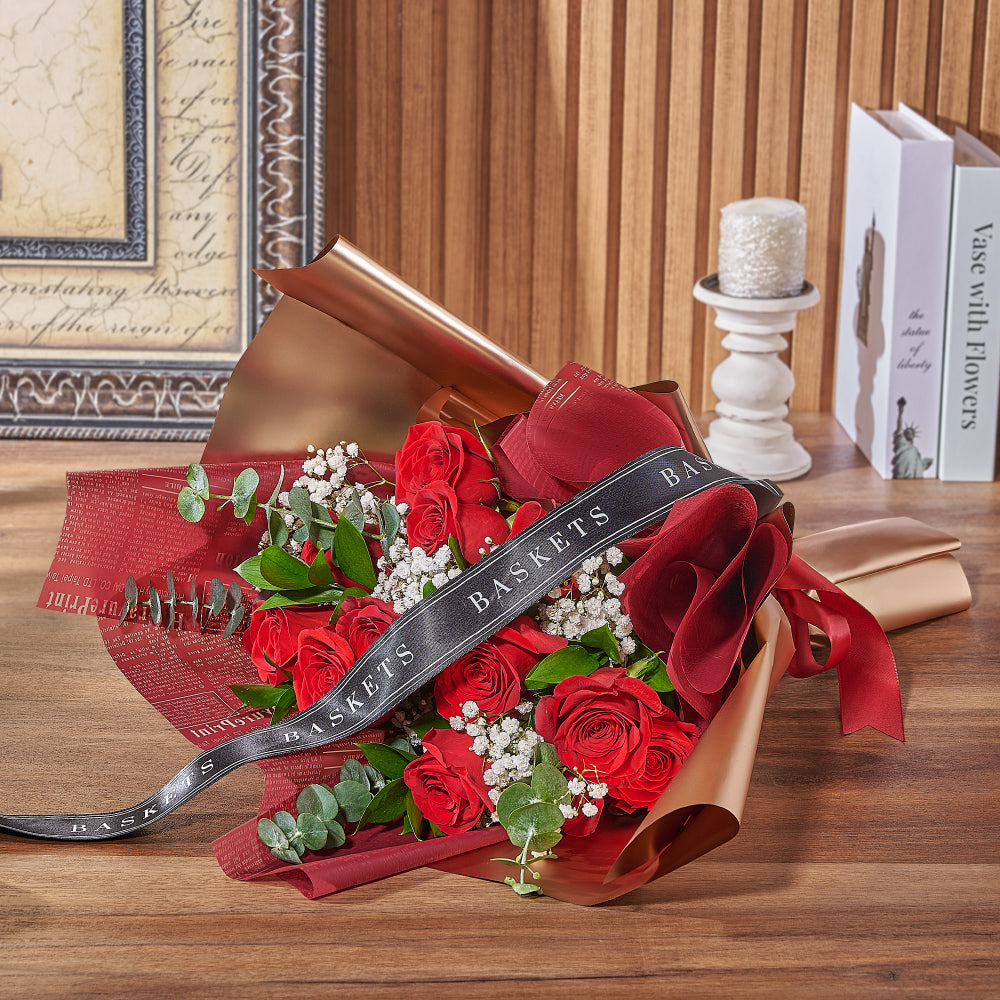 Valentine's Day Rose Floral Bouquet – how the gift is presented