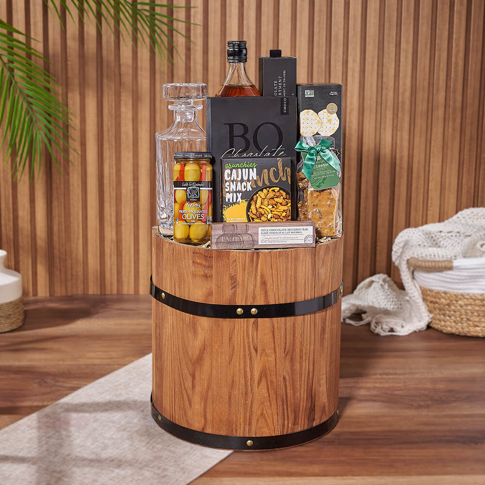 Assorted Gourmet Whiskey Gift Basket – how the gift is presented