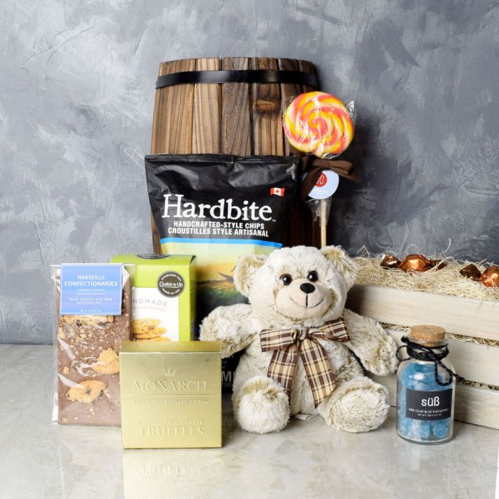 Birthday Gift Crate with Gourmet Treats and Plush Bear – how the gift is presented