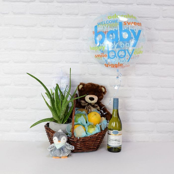 Wine Basket with Baby Boy Plush – how the gift is presented
