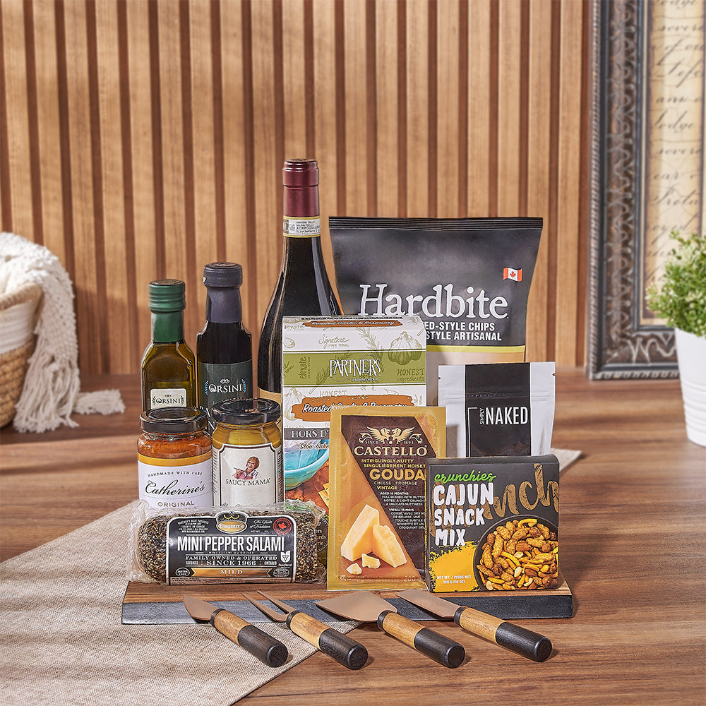Cheese Board and Wine Basket – how the gift is presented