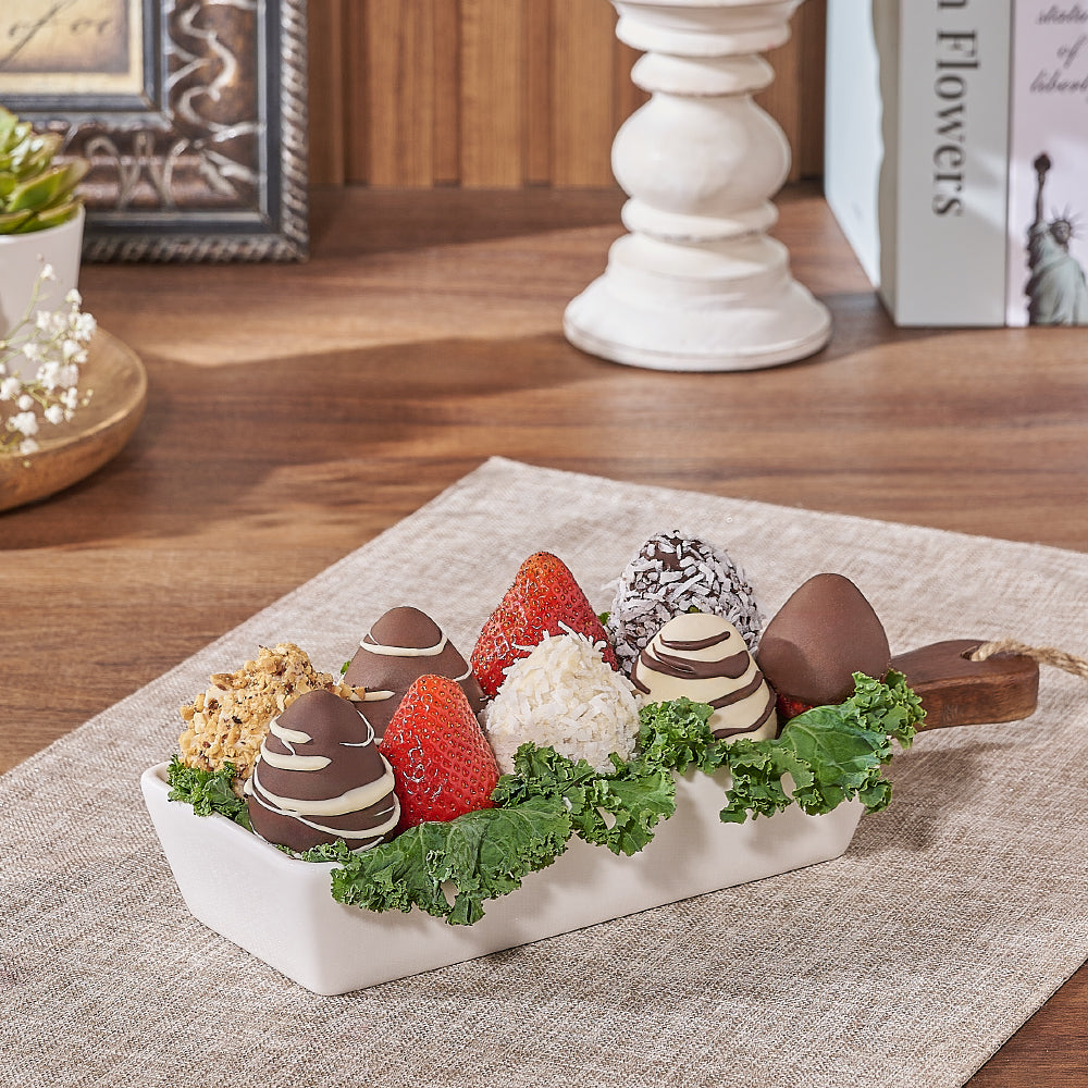 Rectangular Chocolate Strawberry Box – how the gift is presented
