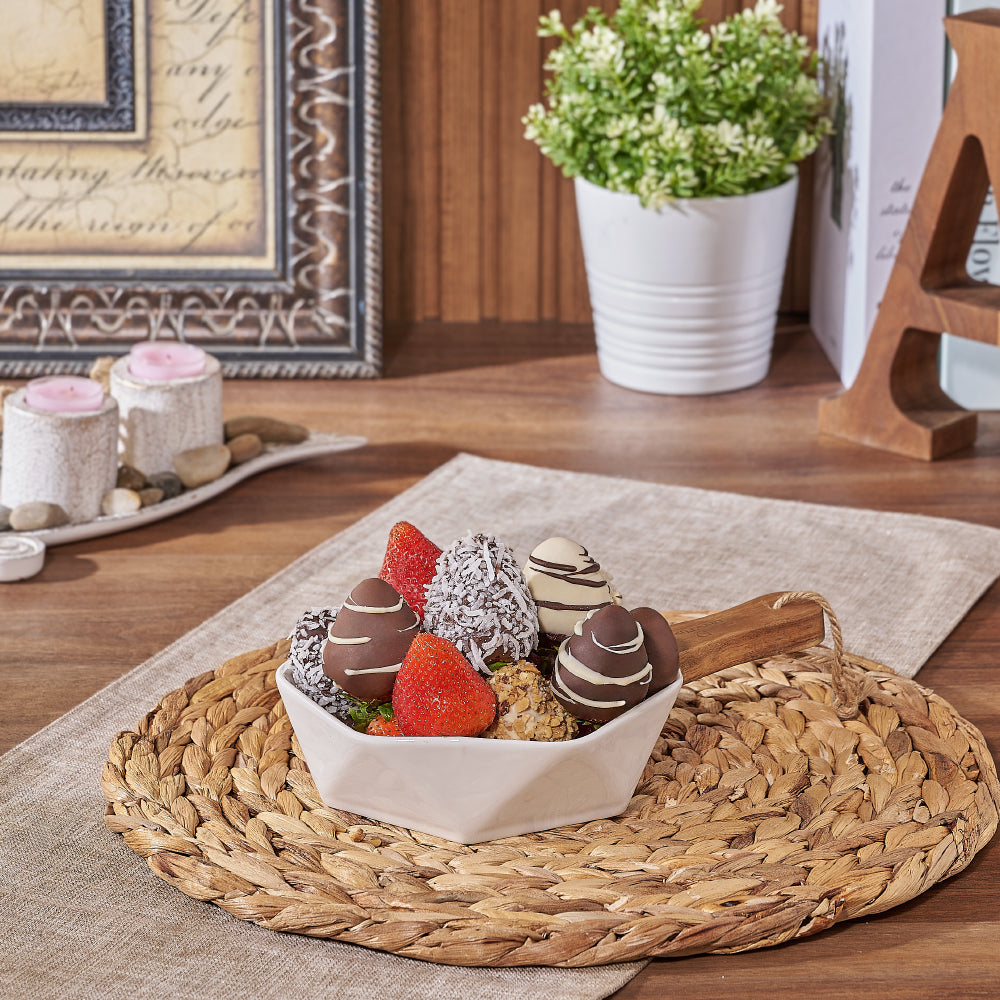 Chocolate Dipped Strawberry Gift Set – how the gift is presented