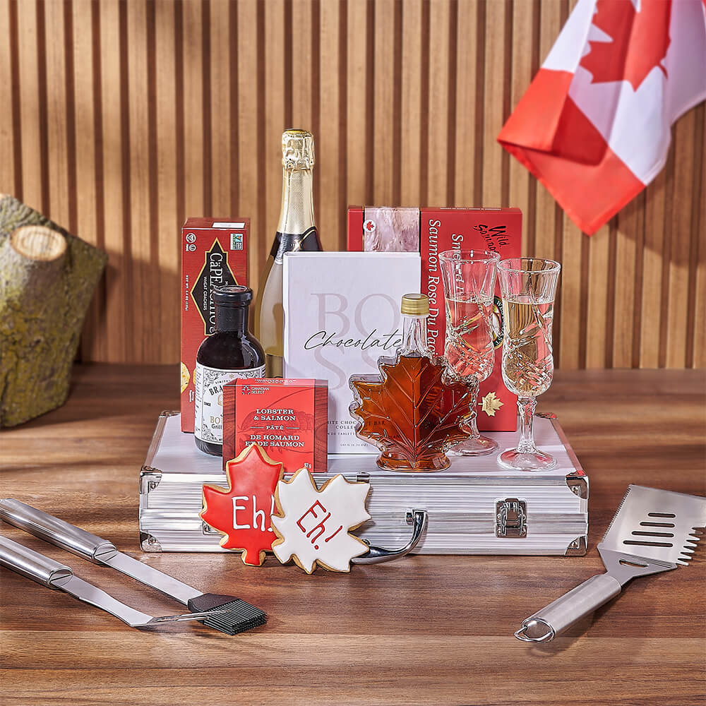 Deluxe Sparkling Wine Gift with Smoked Salmon & Grilling Set – how the gift is presented