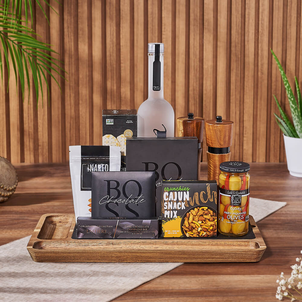 Vodka Snack and Serving Board Set – how the gift is presented