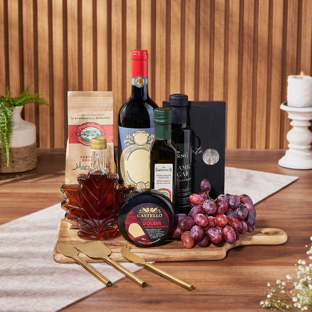 Wine Cheese and Maccheroni Gift Basket – how the gift is presented
