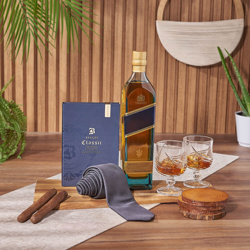 Whiskey Gift Set with Acacia Board – how the gift is presented