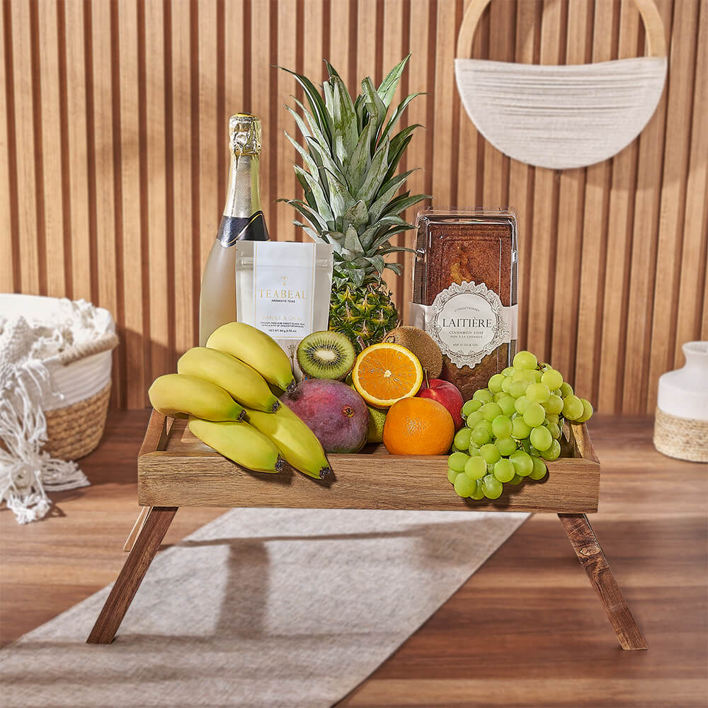 Sparkling Wine and Exotic Fruit Basket – how the gift is presented