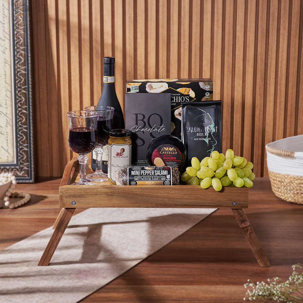 Guildwood Wine &amp; Snack Basket, wine gift, wine, charcuterie gift, charcuterie, Hamilton delivery