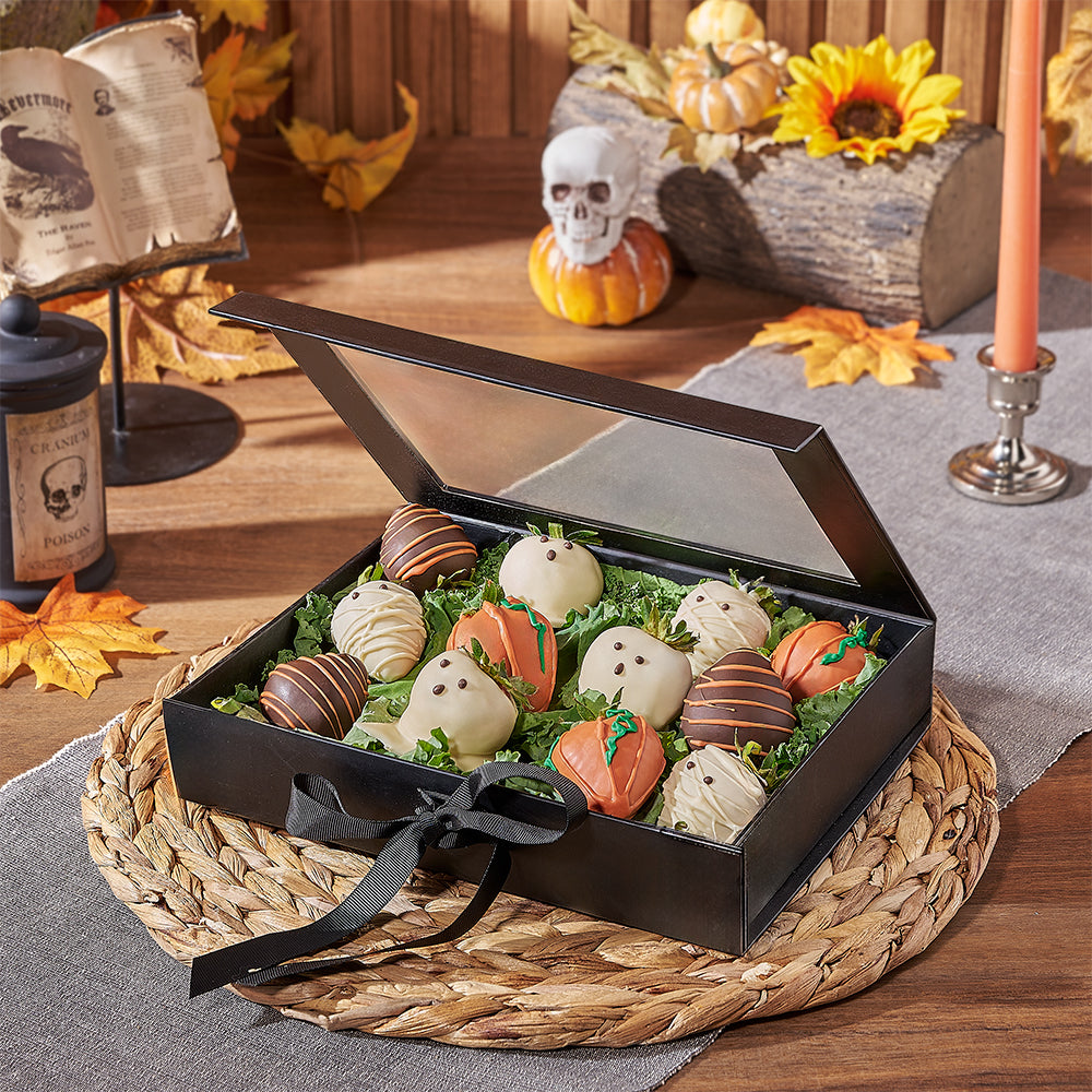 Halloween Chocolate Dipped Strawberries – how the gift is presented