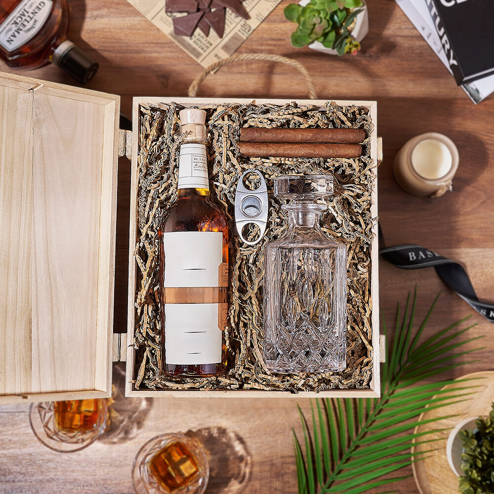 Liquor &amp; Decanter Crate, liquor gift, liquor, decanter gift, decanter, cigar gift, cigar, Hamilton delivery