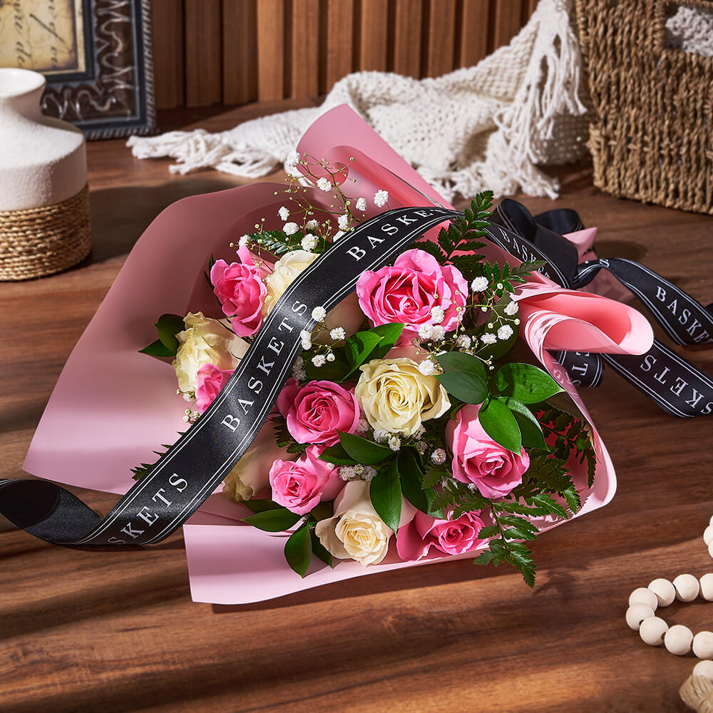 Custom Flowers - Lovely Rose Bouquet