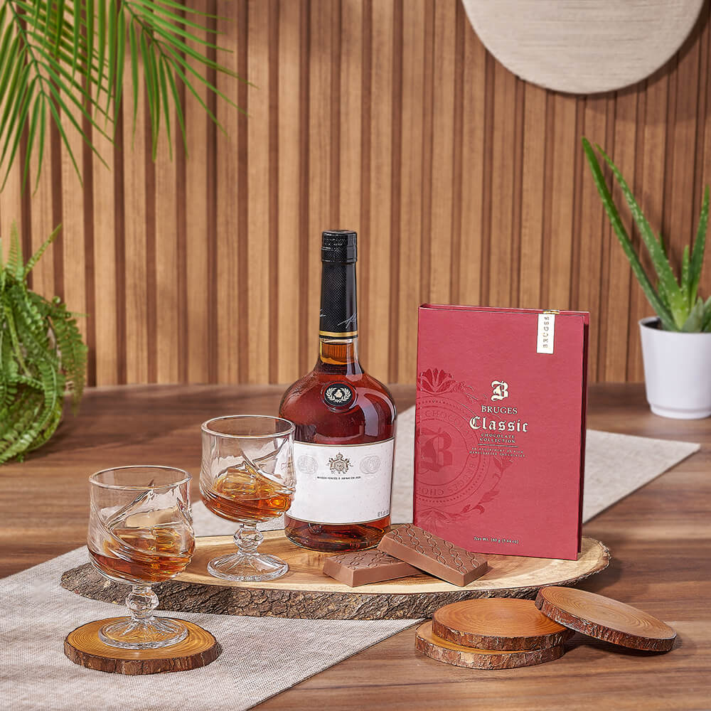 Vodka Gift Basket with Live-Edge Accessories – how the gift is presented