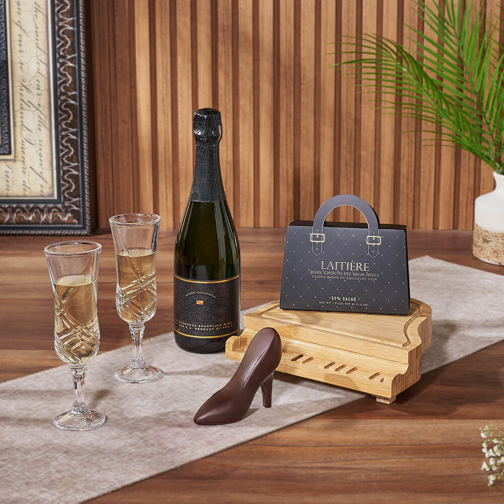 Sweet Chocolate & Champagne Gift, champagne gift, champagne, sparkling wine gift, sparkling wine, chocolate gift, chocolate, Hamilton delivery