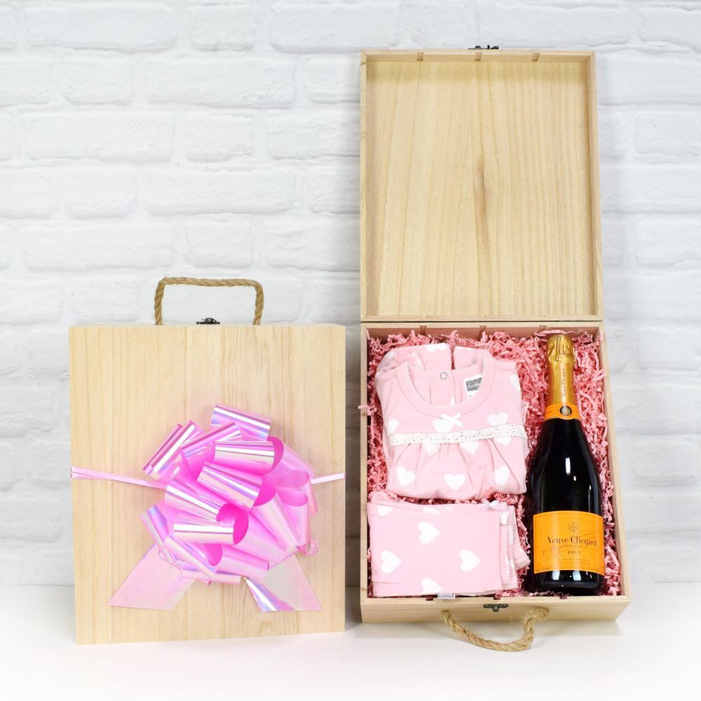 Baby Girl Champagne Pine Box – how the gift is presented