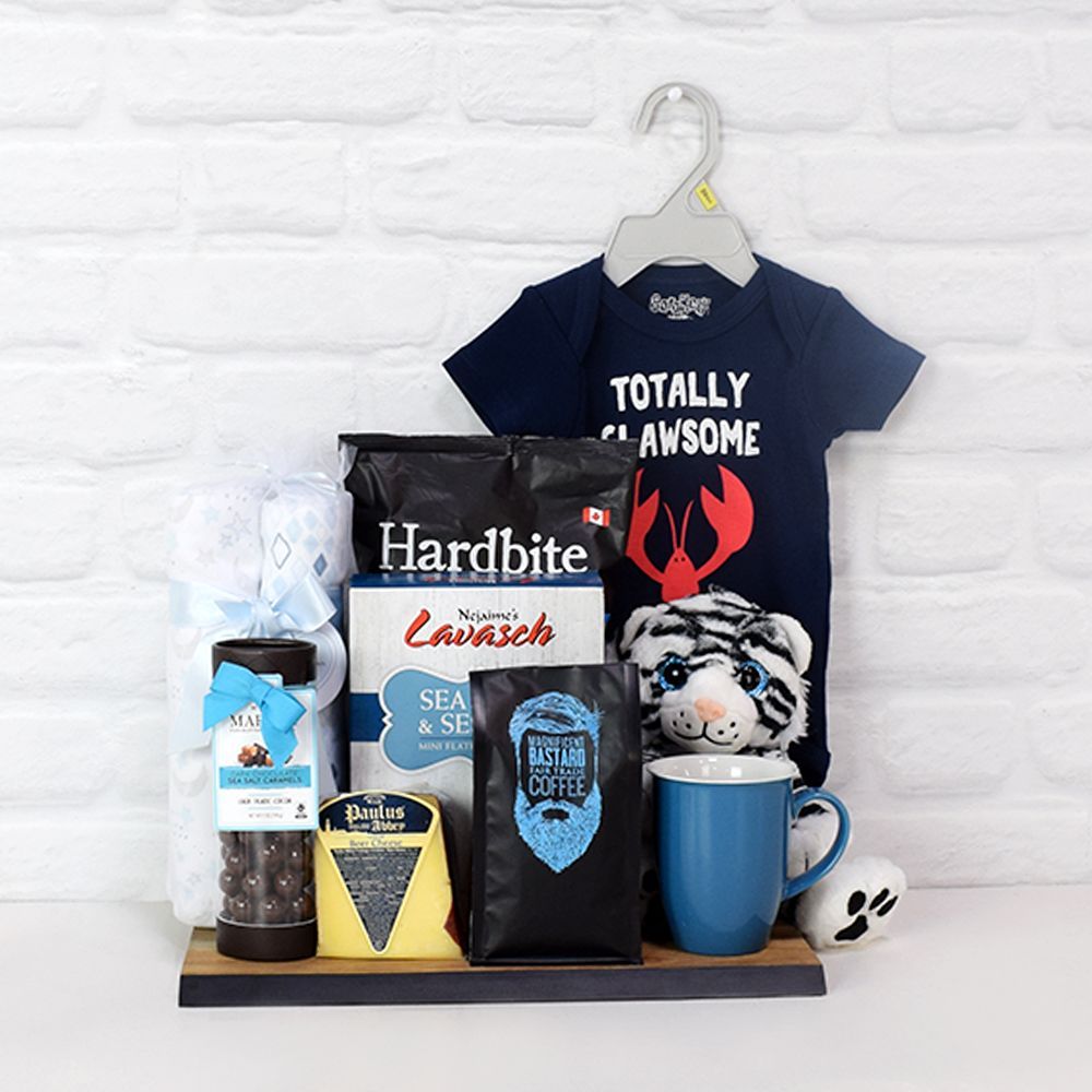 Baby Gift Basket with Keepsakes – how the gift is presented